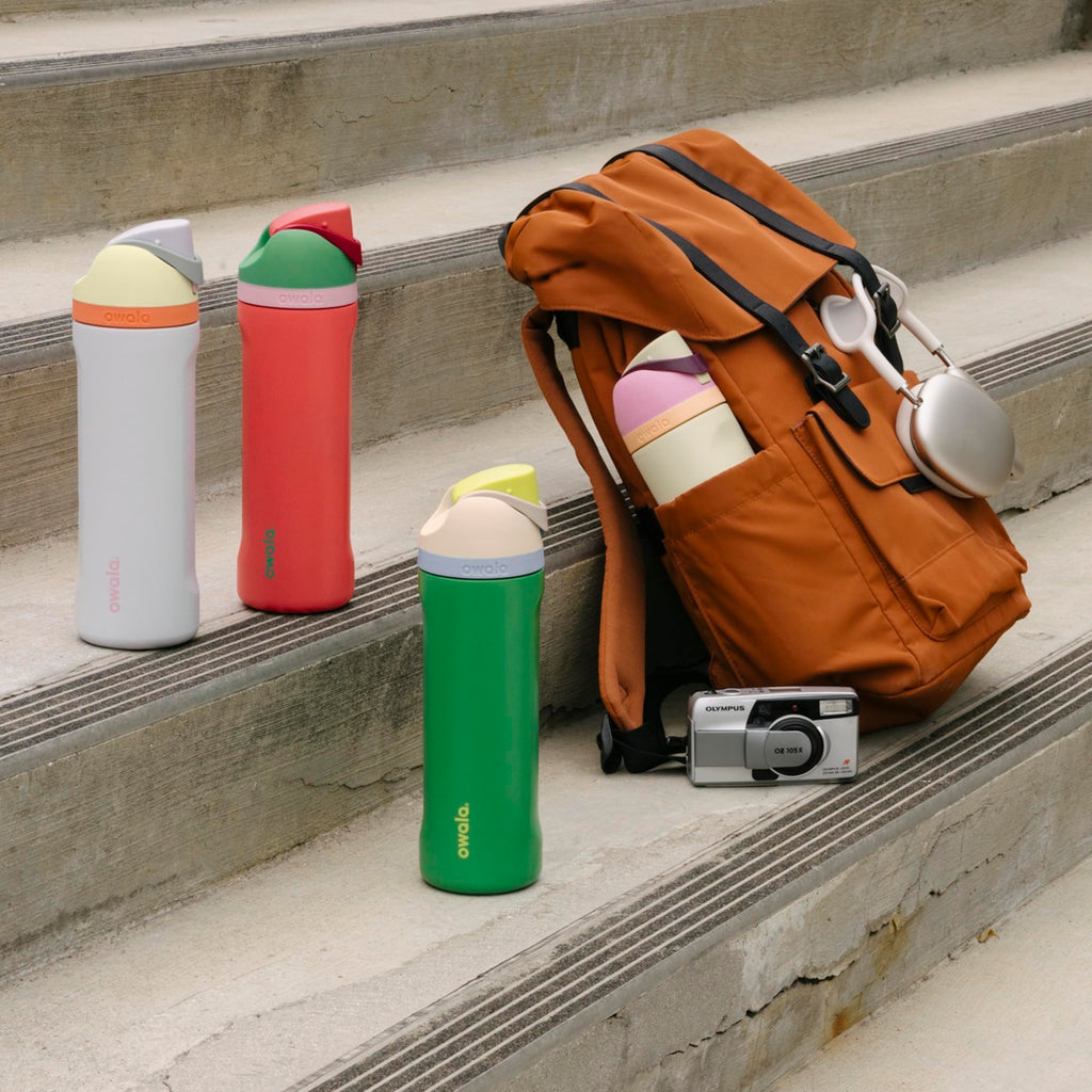 Owala FreeSip Insulated Stainless Steel Water Bottle with Straw, BPA-Free Sports Water Bottle, Great for Travel, 24 Oz, Denim